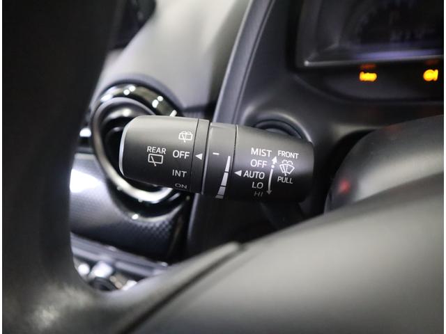 デミオ 13S 純正OPナビ・ETC・全方位カメラ・フロアマット 純正OPナビ(ラジオ・TV・CD・DVD・Bluetooth・USB・AUX) ETC 全方位カメラ 前後ブレーキサポート ハイビームアシスト付LEDオートヘッドライト フロアマット ドアバイザー(62枚目)