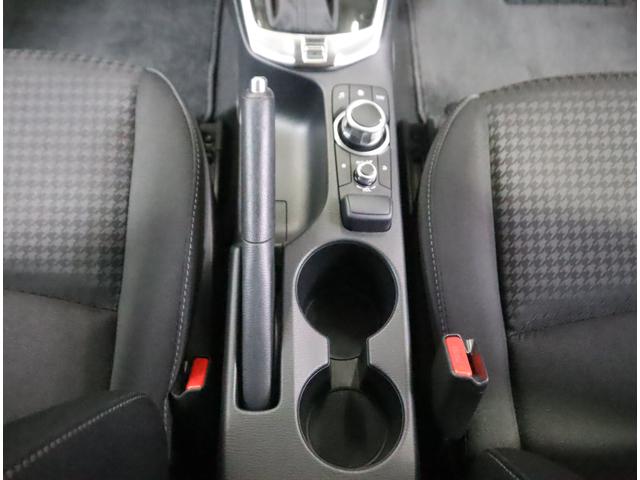デミオ 13S 純正OPナビ・ETC・全方位カメラ・フロアマット 純正OPナビ(ラジオ・TV・CD・DVD・Bluetooth・USB・AUX) ETC 全方位カメラ 前後ブレーキサポート ハイビームアシスト付LEDオートヘッドライト フロアマット ドアバイザー(76枚目)