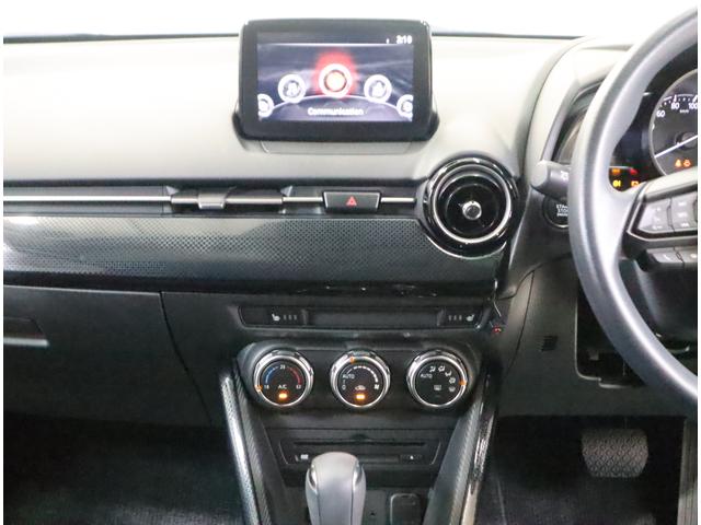 デミオ 13S 純正OPナビ・ETC・全方位カメラ・フロアマット 純正OPナビ(ラジオ・TV・CD・DVD・Bluetooth・USB・AUX) ETC 全方位カメラ 前後ブレーキサポート ハイビームアシスト付LEDオートヘッドライト フロアマット ドアバイザー(77枚目)