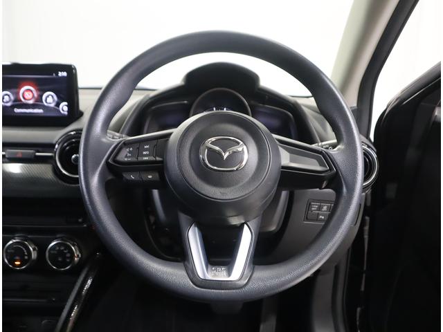 デミオ 13S 純正OPナビ・ETC・全方位カメラ・フロアマット 純正OPナビ(ラジオ・TV・CD・DVD・Bluetooth・USB・AUX) ETC 全方位カメラ 前後ブレーキサポート ハイビームアシスト付LEDオートヘッドライト フロアマット ドアバイザー(78枚目)