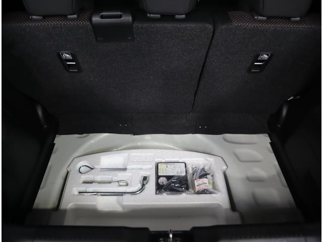スイフトスポーツ スポーツ ナビ・ETC・バックカメラ・前方ドラレコ・マット 7インチワイドナビ(ラジオ・TV・CD・DVD・Bluetooth・MSV・SD・USB) ETC バックカメラ 前方ドラレコ 衝突被害軽減ブレーキ 追従機能付クルーズコントロール フロアマット(18枚目)