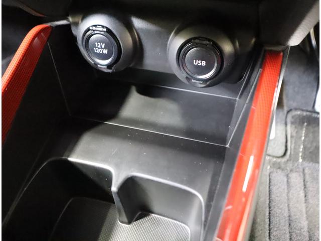 スイフトスポーツ スポーツ ナビ・ETC・バックカメラ・前方ドラレコ・マット 7インチワイドナビ(ラジオ・TV・CD・DVD・Bluetooth・MSV・SD・USB) ETC バックカメラ 前方ドラレコ 衝突被害軽減ブレーキ 追従機能付クルーズコントロール フロアマット(71枚目)