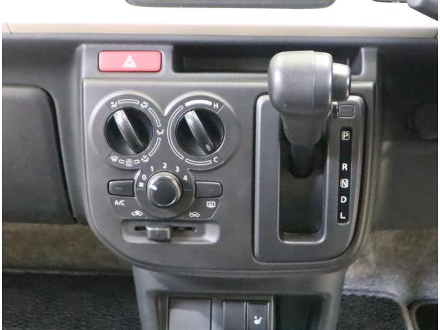 アルト L 3型 車検整備渡し 純正CDプレーヤー・ETC・マット 純正CDプレーヤー(ラジオ・CD・AUX) ETC 前後ブレーキサポート 前後踏み間違い防止装置 ハイビームアシスト付オートヘッドライト キーレスエントリー フロアマット シートヒーター 認定中古車(75枚目)