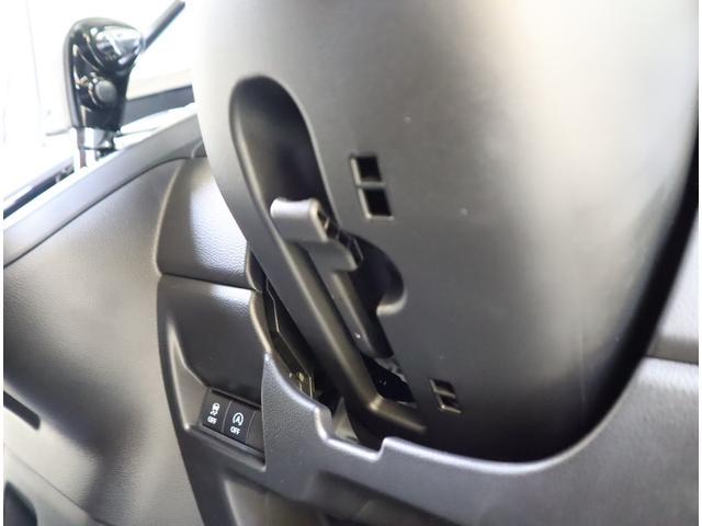 スペーシアカスタム カスタム　ＨＹＢＲＩＤ　ＸＳ　ＡＣＣ・前後ブレーキサポート　前後ブレーキサポート　追従式クルーズコントロール　レーンキープアシスト　ハイビームアシスト付ＬＥＤオートヘッドライト　先行車発進通知機能　後席両側電動スライドドア　後席サンシェード　サーキュレーター（60枚目）