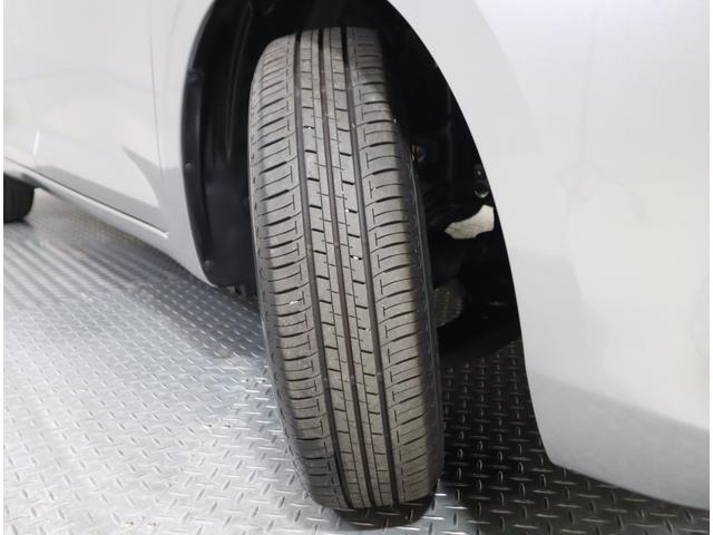 スイフト XG ディスプレイオーディオ・前後ブレーキサポート・マット 純正ディスプレイオーディオ(ラジオ・Bluetooth・USB) 前後ブレーキサポート 追従機能付クルーズコントロール 車線逸脱抑制機能 ハイビームアシスト付LEDオートヘッドライト フロアマット(19枚目)