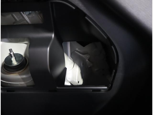 スイフト XG ディスプレイオーディオ・前後ブレーキサポート・マット 純正ディスプレイオーディオ(ラジオ・Bluetooth・USB) 前後ブレーキサポート 追従機能付クルーズコントロール 車線逸脱抑制機能 ハイビームアシスト付LEDオートヘッドライト フロアマット(42枚目)