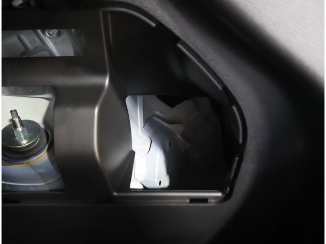 スイフト HYBRID MZ 純正OPナビ・全方位カメラ・フロアマット 純正オプションメモリーナビ(ラジオ・TV・CD・DVD・Bluetooth・USB) 全方位カメラ 前後ブレーキサポート 追従式クルーズコントロール ハイビームアシスト付LEDオートヘッドライト(49枚目)