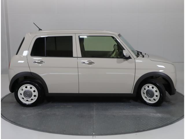 アルトラパンLC LC X 5型 前後ブレーキサポート・ハイビームアシスト 全方位カメラ 前後ブレーキサポート 前後踏み間違い防止装置 ハイビームアシスト付LEDオートヘッドライト 車線逸脱警報機能 先行車発進通知機能 キーレスプッシュスタート アイドリングストップ マット(27枚目)