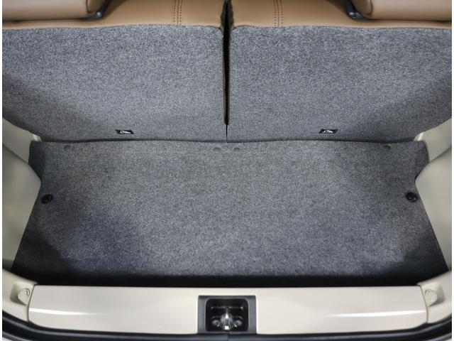 アルトラパンLC LC X 5型 前後ブレーキサポート・ハイビームアシスト 全方位カメラ 前後ブレーキサポート 前後踏み間違い防止装置 ハイビームアシスト付LEDオートヘッドライト 車線逸脱警報機能 先行車発進通知機能 キーレスプッシュスタート アイドリングストップ マット(40枚目)