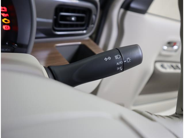 アルトラパンLC LC X 5型 前後ブレーキサポート・ハイビームアシスト 全方位カメラ 前後ブレーキサポート 前後踏み間違い防止装置 ハイビームアシスト付LEDオートヘッドライト 車線逸脱警報機能 先行車発進通知機能 キーレスプッシュスタート アイドリングストップ マット(60枚目)