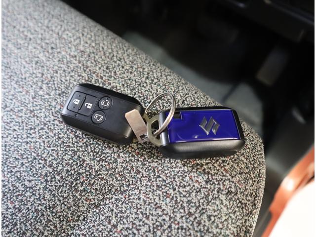 スペーシア HYBRID X 前後ブレーキサポート・ハイビームアシスト 前後ブレーキサポート 前後踏み間違い防止装置 ハイビームアシスト付LEDオートヘッドライト 車線逸脱警報機能 先行車発進通知機能 後席両側電動スライドドア キーレスプッシュスタート シートヒーター(11枚目)