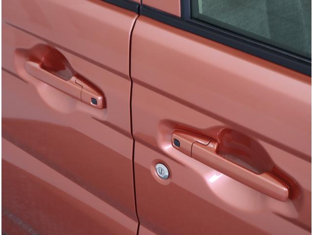 スペーシア HYBRID X 前後ブレーキサポート・ハイビームアシスト 前後ブレーキサポート 前後踏み間違い防止装置 ハイビームアシスト付LEDオートヘッドライト 車線逸脱警報機能 先行車発進通知機能 後席両側電動スライドドア キーレスプッシュスタート シートヒーター(30枚目)