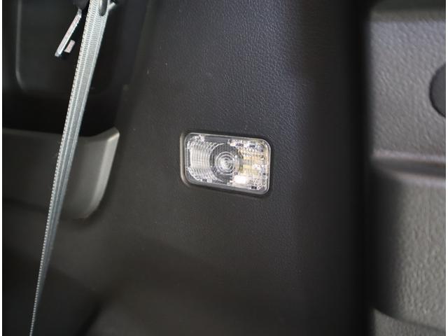 スペーシア HYBRID X 前後ブレーキサポート・ハイビームアシスト 前後ブレーキサポート 前後踏み間違い防止装置 ハイビームアシスト付LEDオートヘッドライト 車線逸脱警報機能 先行車発進通知機能 後席両側電動スライドドア キーレスプッシュスタート シートヒーター(43枚目)