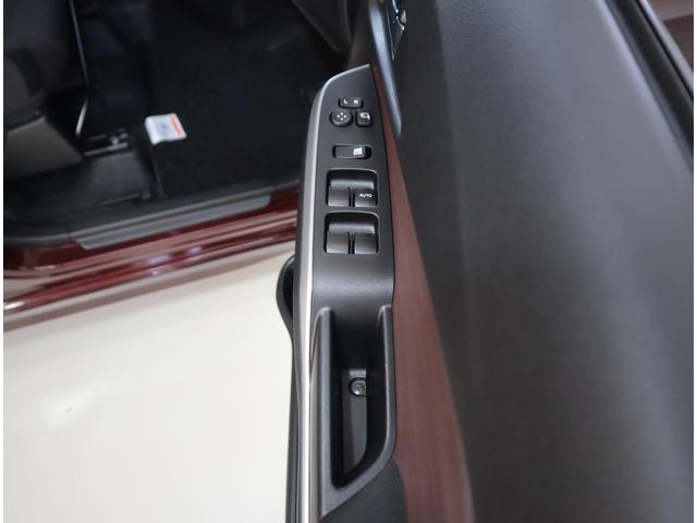 ソリオバンディット バンディット　ＨＹＢＲＩＤ　ＭＶ　車検整備渡し　ナビ・ＥＴＣ　純正オプションメモリーナビ（ラジオ・ＴＶ・ＣＤ・ＤＶＤ・Ｂｌｕｅｔｏｏｔｈ・ＵＳＢ）　ＥＴＣ　全方位カメラ　前後ブレーキサポート　追従式クルーズコントロール　後席片側電動スライドドア　フロアマット（56枚目）