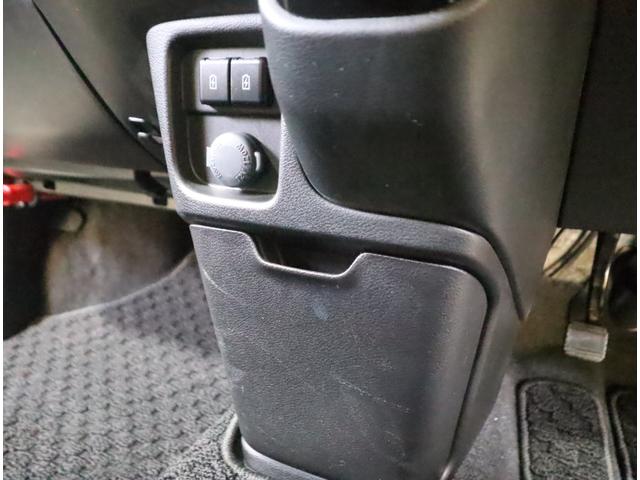 ソリオバンディット バンディット　ＨＹＢＲＩＤ　ＭＶ　車検整備渡し　ナビ・ＥＴＣ　純正オプションメモリーナビ（ラジオ・ＴＶ・ＣＤ・ＤＶＤ・Ｂｌｕｅｔｏｏｔｈ・ＵＳＢ）　ＥＴＣ　全方位カメラ　前後ブレーキサポート　追従式クルーズコントロール　後席片側電動スライドドア　フロアマット（68枚目）