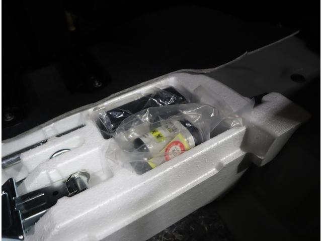 クロスビー HYBRID MZ ナビ・バックカメラ・マット・ドアバイザー 7インチワイドナビ(ラジオ・TV・CD・DVD・Bluetooth・MSV・SD・USB) バックカメラ 前後ブレーキサポート ハイビームアシスト付LEDオートヘッドライト フロアマット ドアバイザー(18枚目)