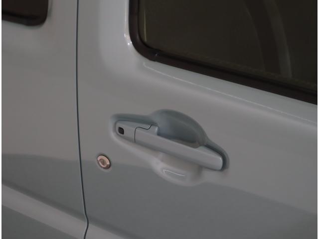 ハスラー HYBRID X ナビ・ETC・全方位カメラ・前後ドラレコ 純正メモリーナビ(ラジオ・TV・CD・DVD・Bluetooth・USB) ETC 全方位カメラ 前後ドラレコ 前後ブレーキサポート ハイビームアシスト付LEDオートヘッドライト フロアマット ESP(30枚目)