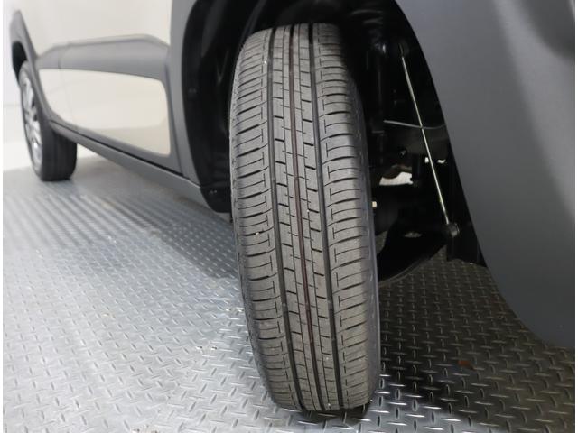 タイヤの溝もしっかり残っていますので、安心して走行可能です。