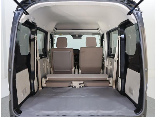 エブリイ ＰＣ　６型　前後ブレーキサポート・ＬＥＤヘッドライト・マット　前後ブレーキサポート　前後踏み間違い防止装置　車線逸脱警報機能　ハイビームアシスト付ＬＥＤオートヘッドライト　先行車発進お知らせ機能　ラバーフロアマット　後席両側スライドドア　運転席シートヒーター（39枚目）