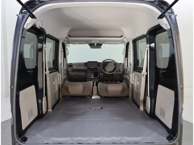 エブリイ ＰＣ　６型　前後ブレーキサポート・ＬＥＤヘッドライト・マット　前後ブレーキサポート　前後踏み間違い防止装置　車線逸脱警報機能　ハイビームアシスト付ＬＥＤオートヘッドライト　先行車発進お知らせ機能　ラバーフロアマット　後席両側スライドドア　運転席シートヒーター（41枚目）