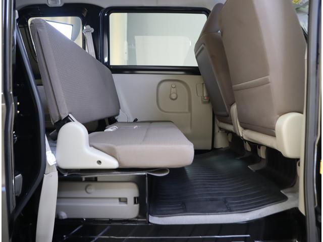 エブリイ ＰＣ　６型　前後ブレーキサポート・ＬＥＤヘッドライト・マット　前後ブレーキサポート　前後踏み間違い防止装置　車線逸脱警報機能　ハイビームアシスト付ＬＥＤオートヘッドライト　先行車発進お知らせ機能　ラバーフロアマット　後席両側スライドドア　運転席シートヒーター（45枚目）