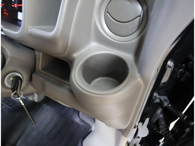 エブリイ ＰＣ　６型　前後ブレーキサポート・ＬＥＤヘッドライト・マット　前後ブレーキサポート　前後踏み間違い防止装置　車線逸脱警報機能　ハイビームアシスト付ＬＥＤオートヘッドライト　先行車発進お知らせ機能　ラバーフロアマット　後席両側スライドドア　運転席シートヒーター（56枚目）