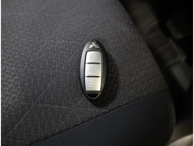 ｅＫクロス Ｇ　ナビ・バックカメラ・前後ブレーキサポート・フロアマット　９インチナビ（ラジオ・ＴＶ・Ｂｌｕｅｔｏｏｔｈ・ＳＤ）　バックカメラ　前後ブレーキサポート　前後踏み間違い防止装置　ハイビームアシスト付ＬＥＤオートヘッドライト　フロアマット　シートヒーター　キーレス（11枚目）