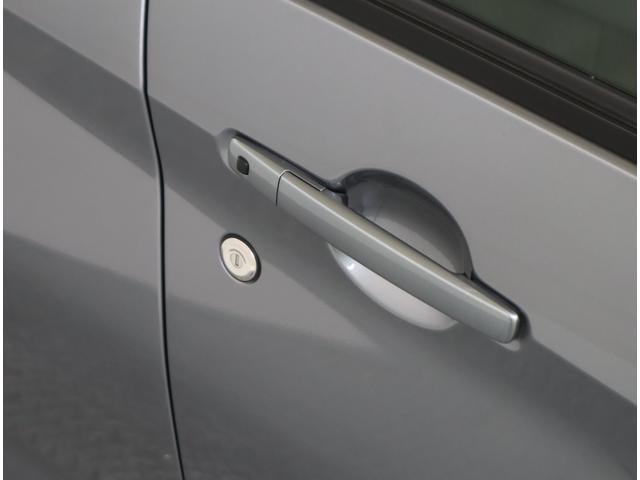 ｅＫクロス Ｇ　ナビ・バックカメラ・前後ブレーキサポート・フロアマット　９インチナビ（ラジオ・ＴＶ・Ｂｌｕｅｔｏｏｔｈ・ＳＤ）　バックカメラ　前後ブレーキサポート　前後踏み間違い防止装置　ハイビームアシスト付ＬＥＤオートヘッドライト　フロアマット　シートヒーター　キーレス（30枚目）