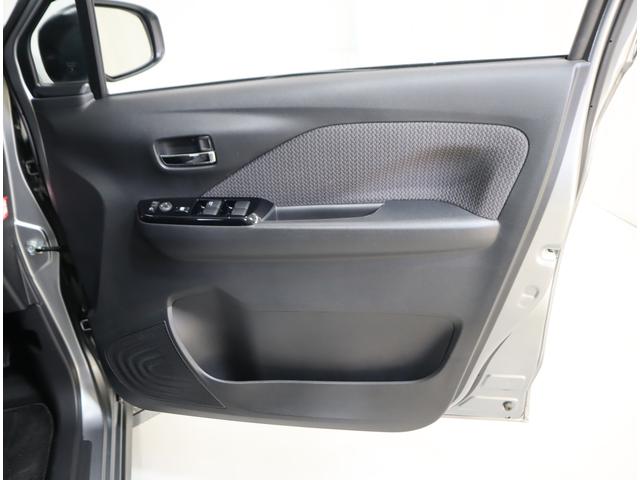 ｅＫクロス Ｇ　ナビ・バックカメラ・前後ブレーキサポート・フロアマット　９インチナビ（ラジオ・ＴＶ・Ｂｌｕｅｔｏｏｔｈ・ＳＤ）　バックカメラ　前後ブレーキサポート　前後踏み間違い防止装置　ハイビームアシスト付ＬＥＤオートヘッドライト　フロアマット　シートヒーター　キーレス（50枚目）