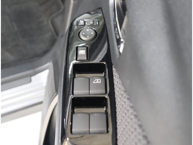 ｅＫクロス Ｇ　ナビ・バックカメラ・前後ブレーキサポート・フロアマット　９インチナビ（ラジオ・ＴＶ・Ｂｌｕｅｔｏｏｔｈ・ＳＤ）　バックカメラ　前後ブレーキサポート　前後踏み間違い防止装置　ハイビームアシスト付ＬＥＤオートヘッドライト　フロアマット　シートヒーター　キーレス（51枚目）