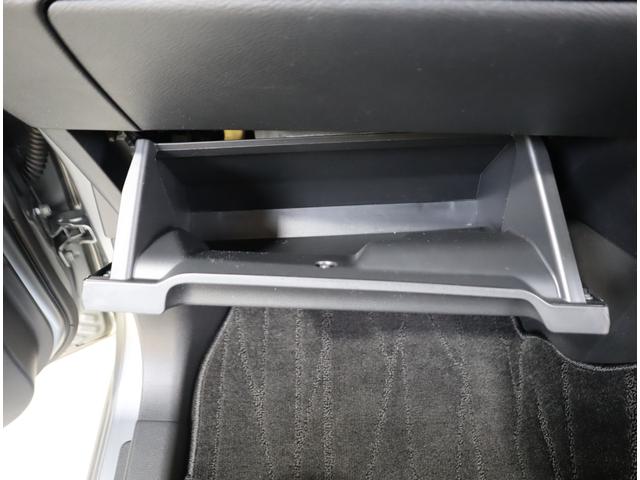 ｅＫクロス Ｇ　ナビ・バックカメラ・前後ブレーキサポート・フロアマット　９インチナビ（ラジオ・ＴＶ・Ｂｌｕｅｔｏｏｔｈ・ＳＤ）　バックカメラ　前後ブレーキサポート　前後踏み間違い防止装置　ハイビームアシスト付ＬＥＤオートヘッドライト　フロアマット　シートヒーター　キーレス（65枚目）