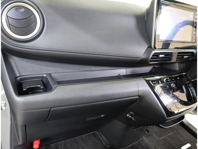 ｅＫクロス Ｇ　ナビ・バックカメラ・前後ブレーキサポート・フロアマット　９インチナビ（ラジオ・ＴＶ・Ｂｌｕｅｔｏｏｔｈ・ＳＤ）　バックカメラ　前後ブレーキサポート　前後踏み間違い防止装置　ハイビームアシスト付ＬＥＤオートヘッドライト　フロアマット　シートヒーター　キーレス（66枚目）