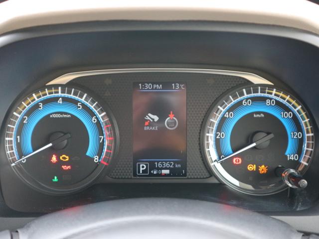 デイズ Ｘ　車検整備渡し　ナビ・ＥＴＣ・バックカメラ・前方ドラレコ　７インチナビ（ラジオ・ワンセグＴＶ・ＣＤ・Ｂｌｕｅｔｏｏｔｈ）　ＥＴＣ　バックカメラ　前方ドラレコ　前後ブレーキサポート　前後踏み間違い防止装置　オートライト　フロアマット　ドアバイザー　キーレス（9枚目）