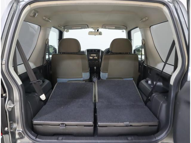 ジムニー ワイルドウインド６型　目玉車　ＣＤプレーヤー・ＥＴＣ・マット　２ＤＩＮ　ＣＤプレーヤー（ラジオ・ＭＤ）　ＥＴＣ　トレータイプフロアマット　ドアバイザー　シートヒーター　キーレスエントリー　フロントフォグランプ　ルーフレール　スペアタイヤカバー　パートタイム４ＷＤ（48枚目）