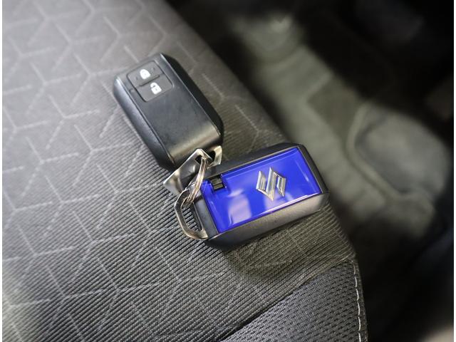 スイフト ＨＹＢＲＩＤ　ＭＸ　ナビ・全方位カメラ・前後ブレーキサポート　純正メモリーナビ（ラジオ・ＴＶ・ＣＤ・ＤＶＤ・Ｂｌｕｅｔｏｏｔｈ・ＵＳＢ）　全方位カメラ　前後ブレーキサポート　追従式クルーズコントロール　ハイビームアシスト付ＬＥＤオートヘッドライト　フロアマット（10枚目）