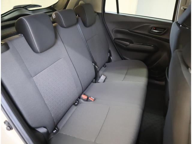 スイフト ＨＹＢＲＩＤ　ＭＸ　ナビ・全方位カメラ・前後ブレーキサポート　純正メモリーナビ（ラジオ・ＴＶ・ＣＤ・ＤＶＤ・Ｂｌｕｅｔｏｏｔｈ・ＵＳＢ）　全方位カメラ　前後ブレーキサポート　追従式クルーズコントロール　ハイビームアシスト付ＬＥＤオートヘッドライト　フロアマット（17枚目）