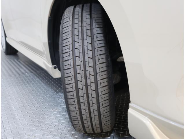 スイフト ＨＹＢＲＩＤ　ＭＸ　ナビ・全方位カメラ・前後ブレーキサポート　純正メモリーナビ（ラジオ・ＴＶ・ＣＤ・ＤＶＤ・Ｂｌｕｅｔｏｏｔｈ・ＵＳＢ）　全方位カメラ　前後ブレーキサポート　追従式クルーズコントロール　ハイビームアシスト付ＬＥＤオートヘッドライト　フロアマット（19枚目）