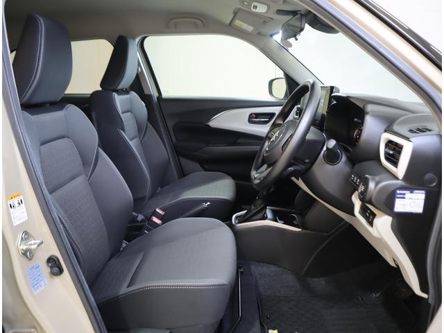 スイフト ＨＹＢＲＩＤ　ＭＸ　ナビ・全方位カメラ・前後ブレーキサポート　純正メモリーナビ（ラジオ・ＴＶ・ＣＤ・ＤＶＤ・Ｂｌｕｅｔｏｏｔｈ・ＵＳＢ）　全方位カメラ　前後ブレーキサポート　追従式クルーズコントロール　ハイビームアシスト付ＬＥＤオートヘッドライト　フロアマット（50枚目）