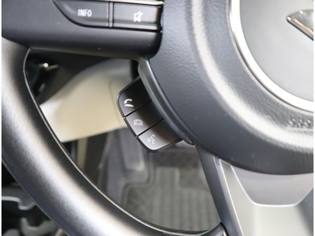 スイフト ＨＹＢＲＩＤ　ＭＸ　ナビ・全方位カメラ・前後ブレーキサポート　純正メモリーナビ（ラジオ・ＴＶ・ＣＤ・ＤＶＤ・Ｂｌｕｅｔｏｏｔｈ・ＵＳＢ）　全方位カメラ　前後ブレーキサポート　追従式クルーズコントロール　ハイビームアシスト付ＬＥＤオートヘッドライト　フロアマット（63枚目）