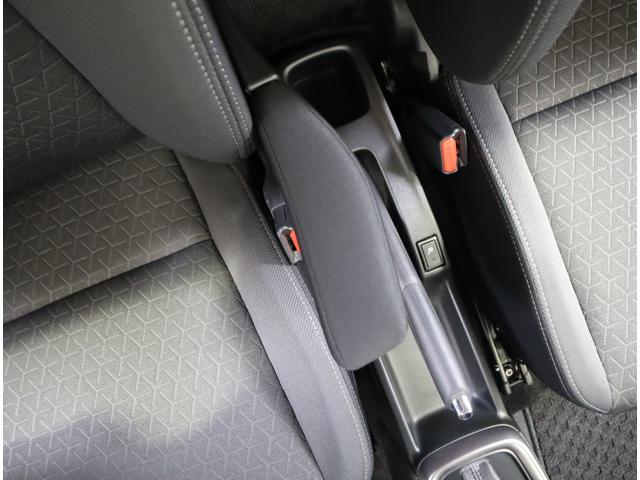 スイフト ＨＹＢＲＩＤ　ＭＸ　ナビ・全方位カメラ・前後ブレーキサポート　純正メモリーナビ（ラジオ・ＴＶ・ＣＤ・ＤＶＤ・Ｂｌｕｅｔｏｏｔｈ・ＵＳＢ）　全方位カメラ　前後ブレーキサポート　追従式クルーズコントロール　ハイビームアシスト付ＬＥＤオートヘッドライト　フロアマット（66枚目）