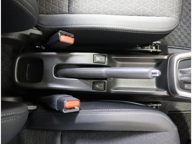 スイフト ＨＹＢＲＩＤ　ＭＸ　ナビ・全方位カメラ・前後ブレーキサポート　純正メモリーナビ（ラジオ・ＴＶ・ＣＤ・ＤＶＤ・Ｂｌｕｅｔｏｏｔｈ・ＵＳＢ）　全方位カメラ　前後ブレーキサポート　追従式クルーズコントロール　ハイビームアシスト付ＬＥＤオートヘッドライト　フロアマット（67枚目）