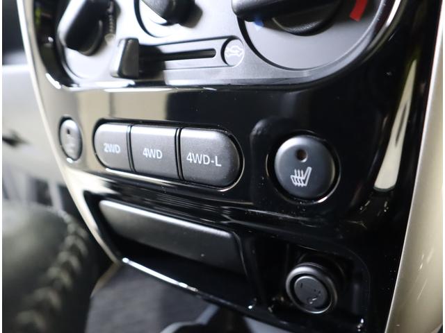 ジムニー ＬＡＮＤ　ＶＥＮＴＵＲＥ　１０型　ナビ・前方ドラレコ・マット　７インチナビ（ラジオ・ＴＶ・ＣＤ・ＤＶＤ・Ｂｌｕｅｔｏｏｔｈ・ＭＳＶ・ＳＤ・ＵＳＢ・ＡＵＸ）　前方ドラレコ　フロアマット　ドアバイザー　シートヒーター　ステアリングオーディオスイッチ　マッドフラップ（14枚目）