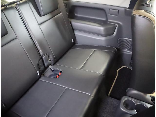 ジムニー ＬＡＮＤ　ＶＥＮＴＵＲＥ　１０型　ナビ・前方ドラレコ・マット　７インチナビ（ラジオ・ＴＶ・ＣＤ・ＤＶＤ・Ｂｌｕｅｔｏｏｔｈ・ＭＳＶ・ＳＤ・ＵＳＢ・ＡＵＸ）　前方ドラレコ　フロアマット　ドアバイザー　シートヒーター　ステアリングオーディオスイッチ　マッドフラップ（17枚目）