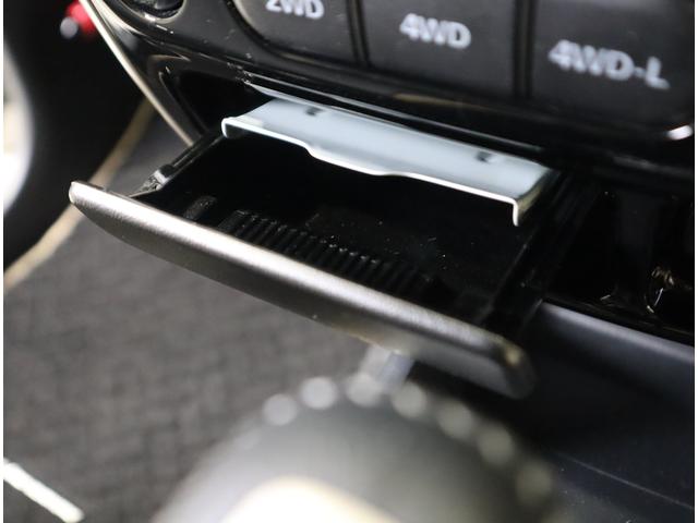 ジムニー ＬＡＮＤ　ＶＥＮＴＵＲＥ　１０型　ナビ・前方ドラレコ・マット　７インチナビ（ラジオ・ＴＶ・ＣＤ・ＤＶＤ・Ｂｌｕｅｔｏｏｔｈ・ＭＳＶ・ＳＤ・ＵＳＢ・ＡＵＸ）　前方ドラレコ　フロアマット　ドアバイザー　シートヒーター　ステアリングオーディオスイッチ　マッドフラップ（69枚目）