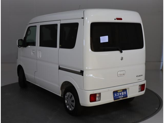 エブリイ ＪＯＩＮターボ　６型　４ＷＤ　目玉車　前後ブレーキサポート　前後ブレーキサポート　前後踏み間違い防止装置　ハイビームアシスト付ＬＥＤオートヘッドライト　先行車発進お知らせ機能　車線逸脱警報機能　後席両側スライドドア　前席シートヒーター　ラバーフロアマット（24枚目）