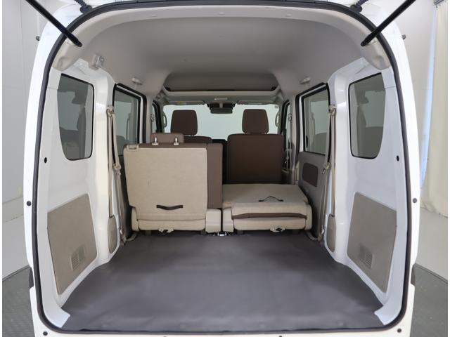 エブリイ ＪＯＩＮターボ　６型　４ＷＤ　目玉車　前後ブレーキサポート　前後ブレーキサポート　前後踏み間違い防止装置　ハイビームアシスト付ＬＥＤオートヘッドライト　先行車発進お知らせ機能　車線逸脱警報機能　後席両側スライドドア　前席シートヒーター　ラバーフロアマット（37枚目）