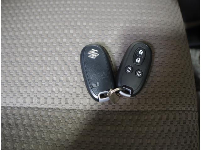 エブリイ ＪＯＩＮターボ　６型　目玉車　前後ブレーキサポート・マット　前後ブレーキサポート　前後踏み間違い防止装置　車線逸脱警報機能　ハイビームアシスト付ＬＥＤオートヘッドライト　先行車発進お知らせ機能　後席両側電動スライドドア　ラバーフロアマット　シートヒーター（12枚目）