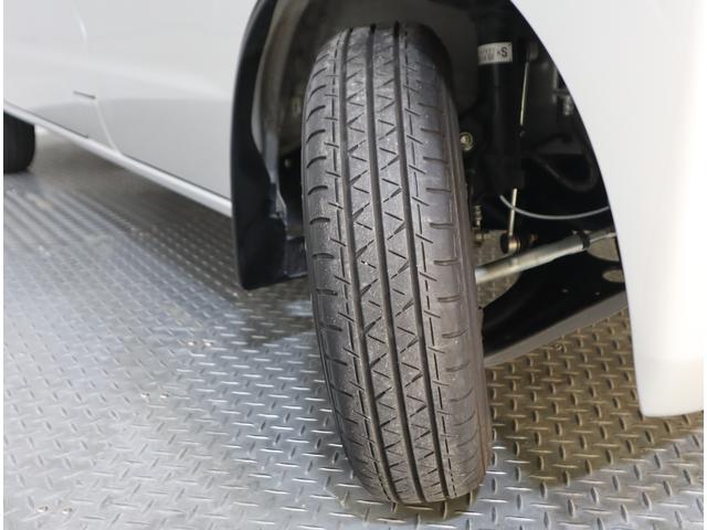 エブリイ ＪＯＩＮターボ　６型　目玉車　前後ブレーキサポート・マット　前後ブレーキサポート　前後踏み間違い防止装置　車線逸脱警報機能　ハイビームアシスト付ＬＥＤオートヘッドライト　先行車発進お知らせ機能　後席両側電動スライドドア　ラバーフロアマット　シートヒーター（19枚目）