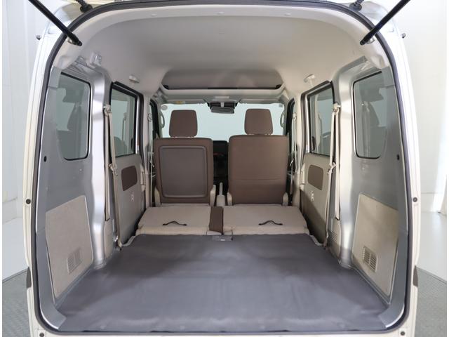 エブリイ ＪＯＩＮターボ　６型　目玉車　前後ブレーキサポート・マット　前後ブレーキサポート　前後踏み間違い防止装置　車線逸脱警報機能　ハイビームアシスト付ＬＥＤオートヘッドライト　先行車発進お知らせ機能　後席両側電動スライドドア　ラバーフロアマット　シートヒーター（40枚目）