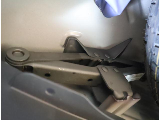 セルボ ＧリミテッドＩＩ　３型　目玉車　車検整備渡し　ＣＤプレーヤー　純正ＣＤプレーヤー（ラジオ・ＣＤ）　ＥＴＣ　フロアマット　ドアバイザー　キーレスエントリー　スマートキー　集中ドアロック　フロントフォグランプ　運転席・助手席エアバック　車両盗難防止装置（42枚目）